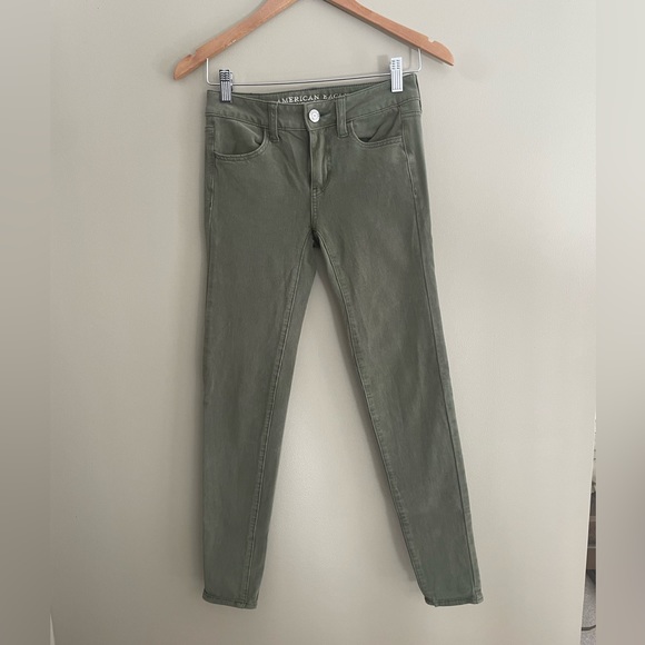 American Eagle Outfitters: Olive Green Jeans - Picture 11 of 17
